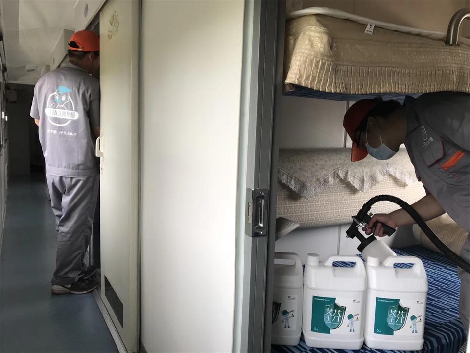 車內(nèi)臥鋪全方位噴涂施工治理 車內(nèi)臥鋪全方位噴涂施工治理