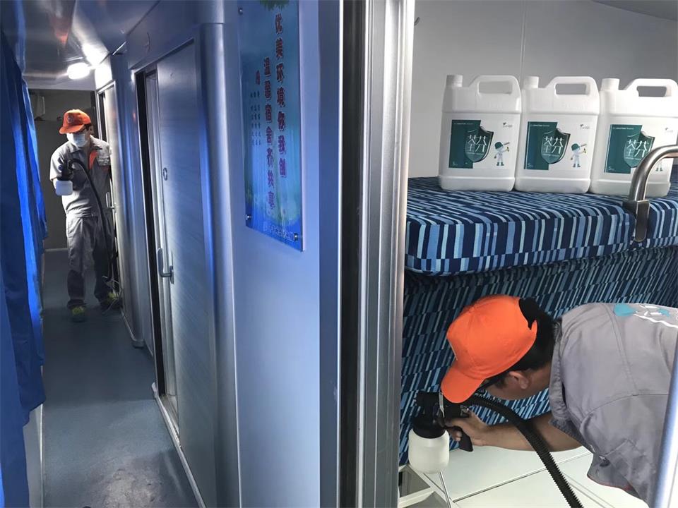 車內(nèi)過(guò)道臥鋪全方位噴涂施工治理 車內(nèi)過(guò)道臥鋪全方位噴涂施工治理